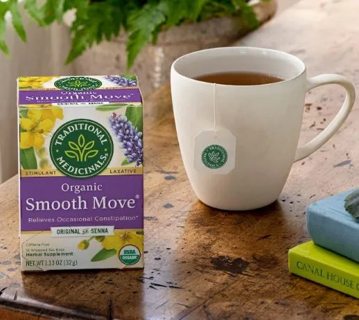 [Bundle Of 4] Traditional Medicinals Organic Smooth Move Original with Senna Tea, 16 bags Exp: 01/27