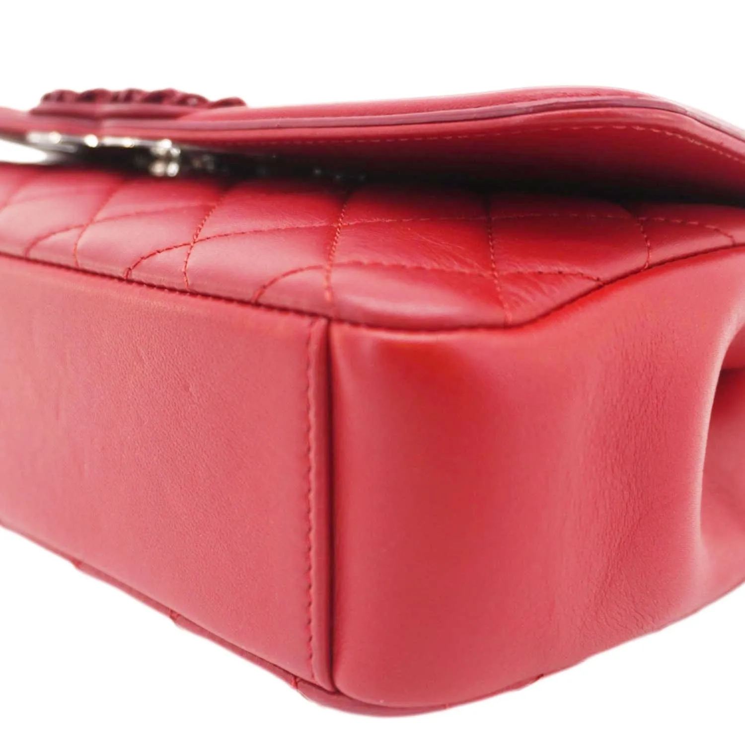 CHANEL CC Filigree Medium Flap Caviar Leather Crossbody Bag Red