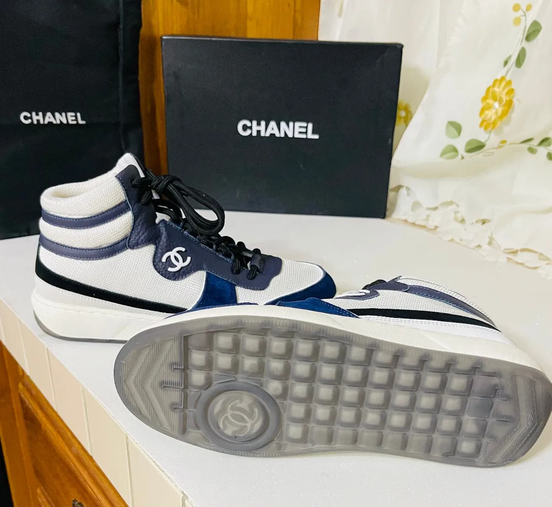 Chanel Men's Trainer | White & Navy (HighTop)