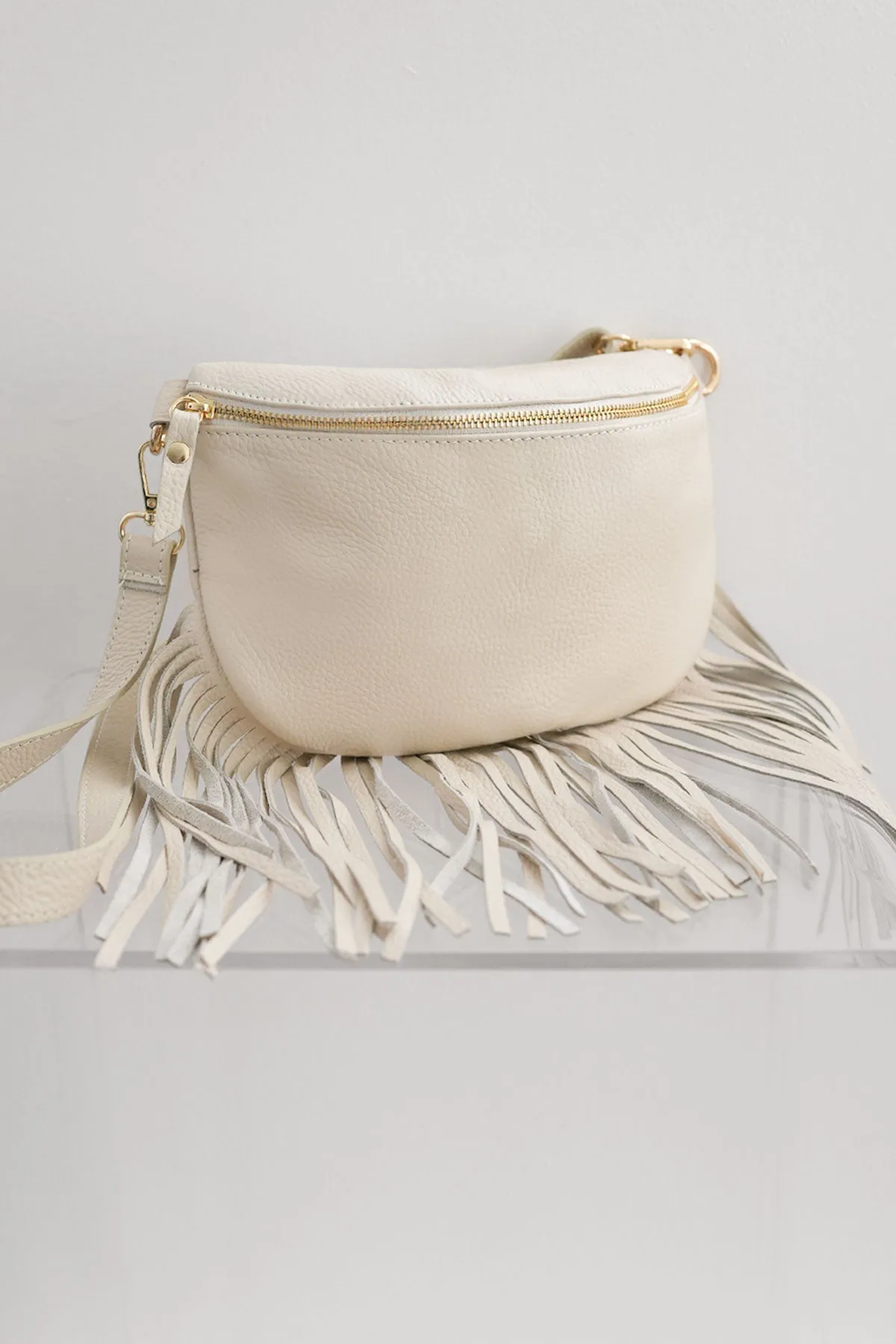 Dolly Fringe Bag Cream