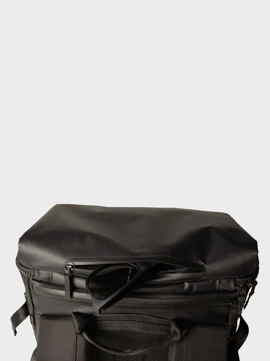 Essentials 40L Surf Pack