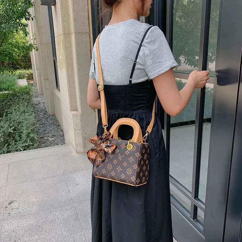fi 18*15*11cm Luxury Women's Backpacks Bags Designer Crossbody Shoulder Purses Handbag Women Clutch Travel Tote Bag n18C#
