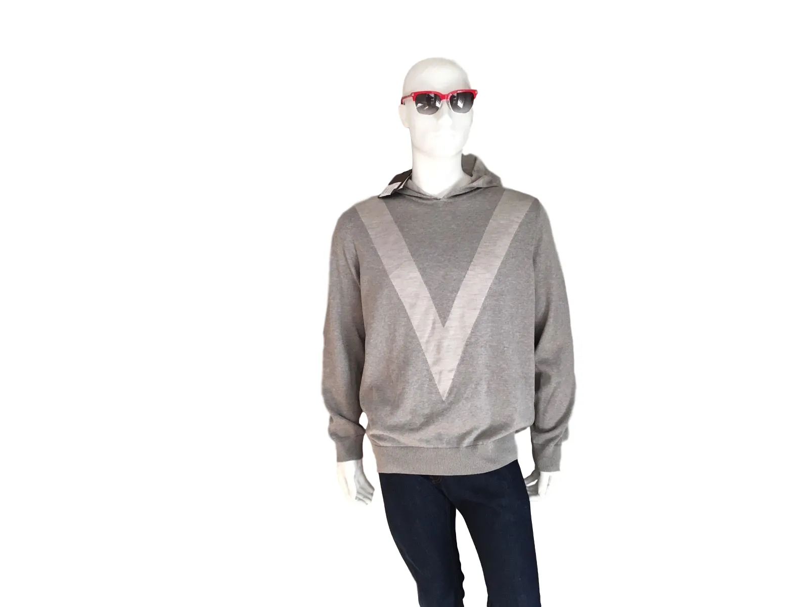 Hooded Pull With Silk V