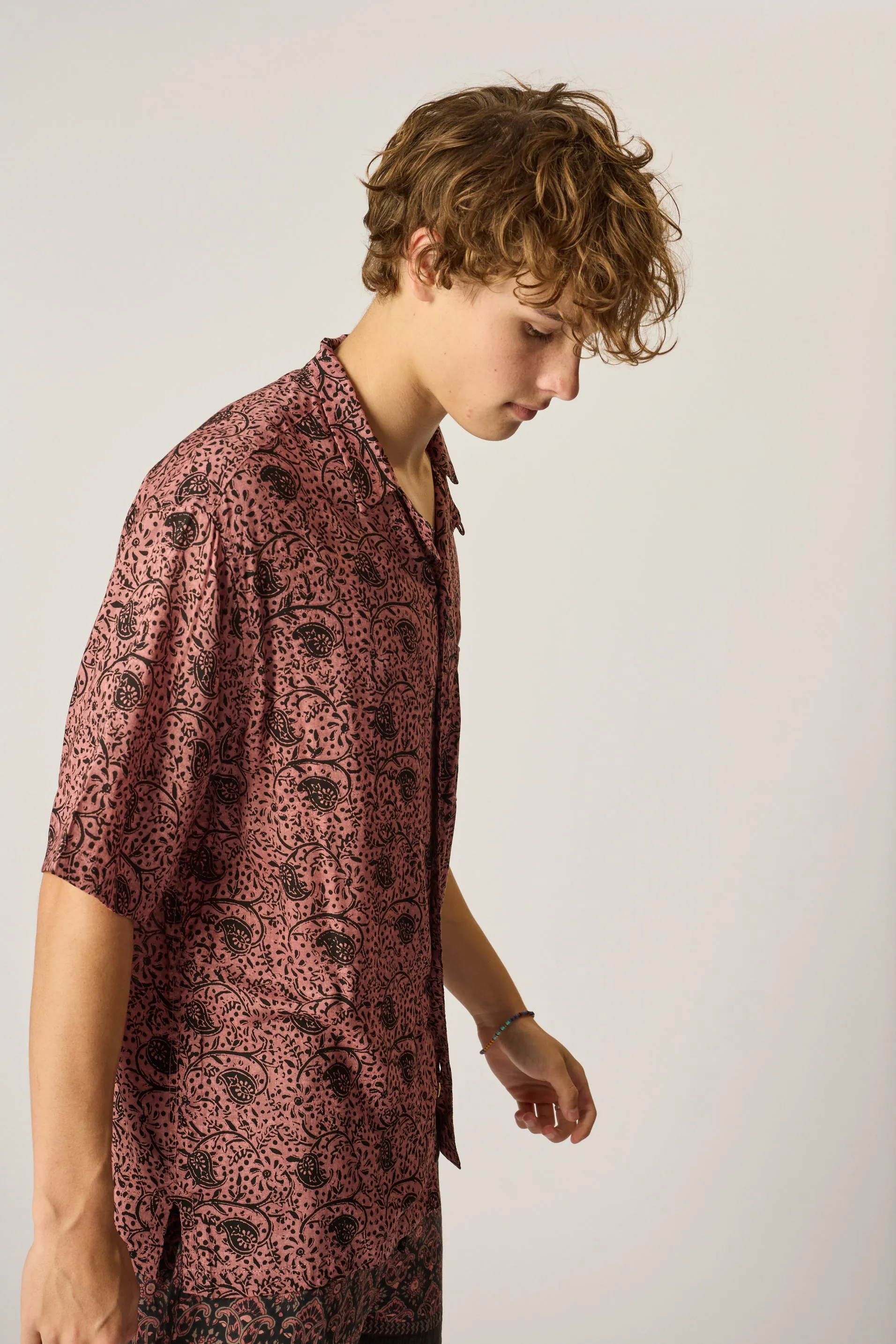 KEVIN SHIRT (UNISEX)
