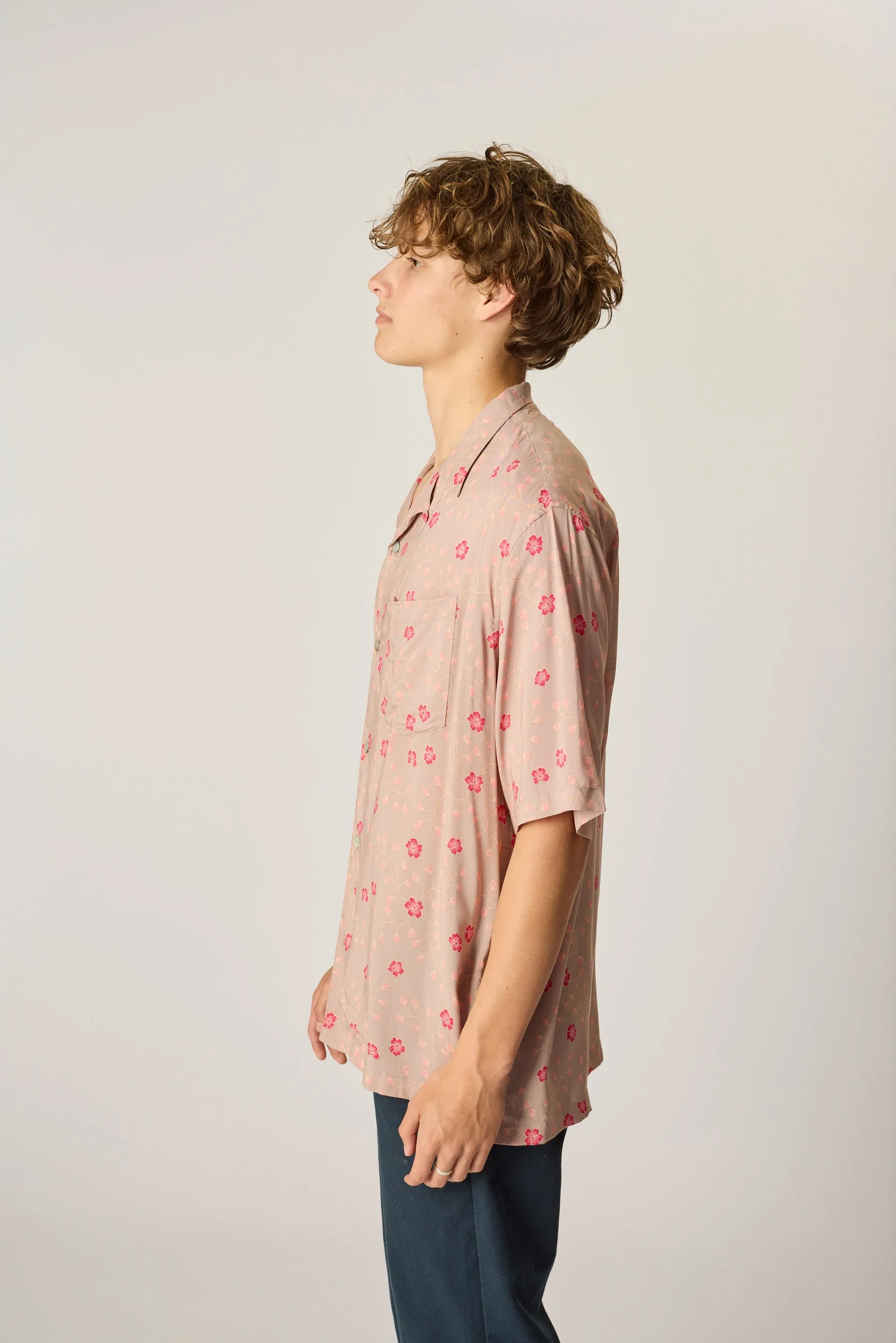 KEVIN SHIRT (UNISEX)