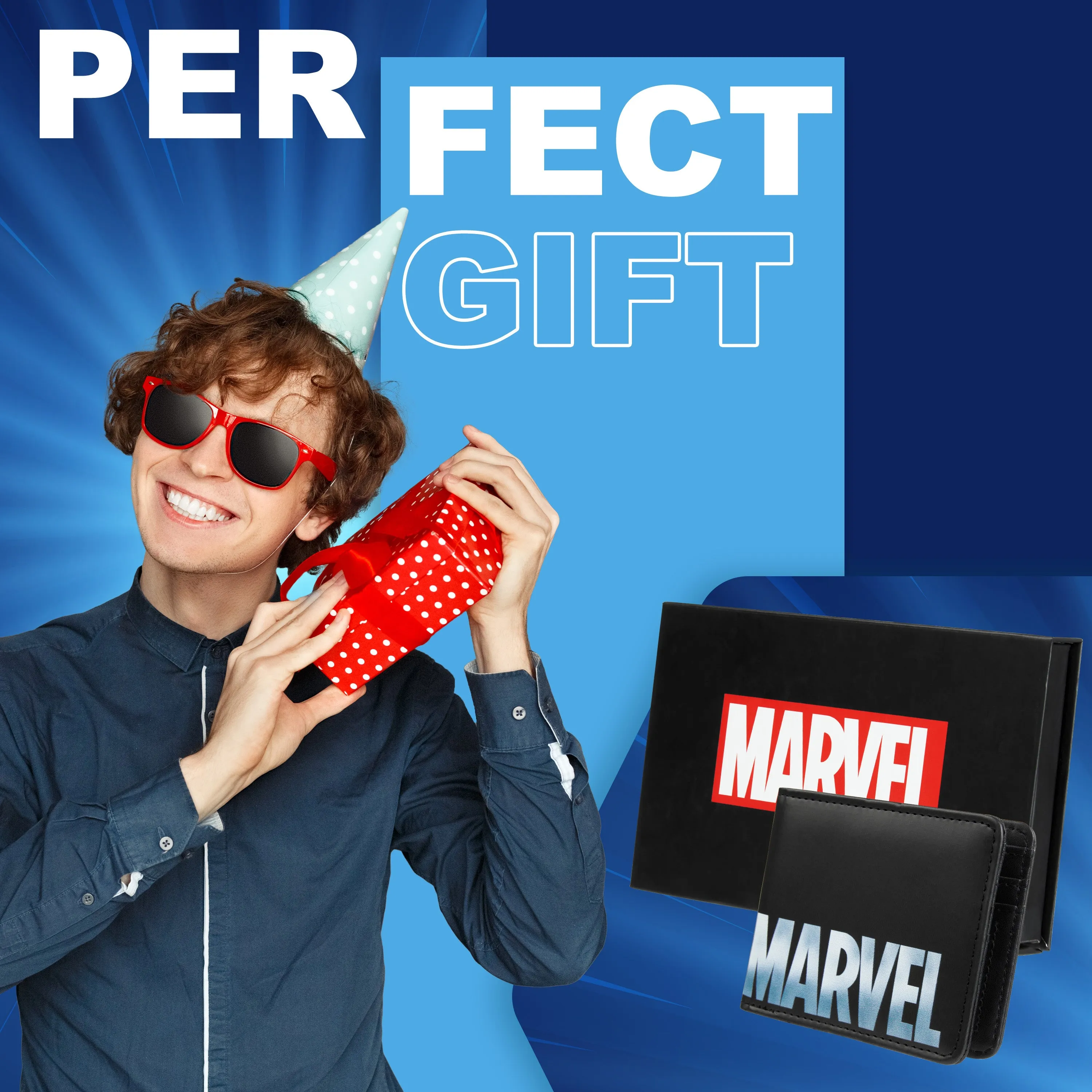 Marvel Card Wallet and Keyring Set for Men - Black Marvel