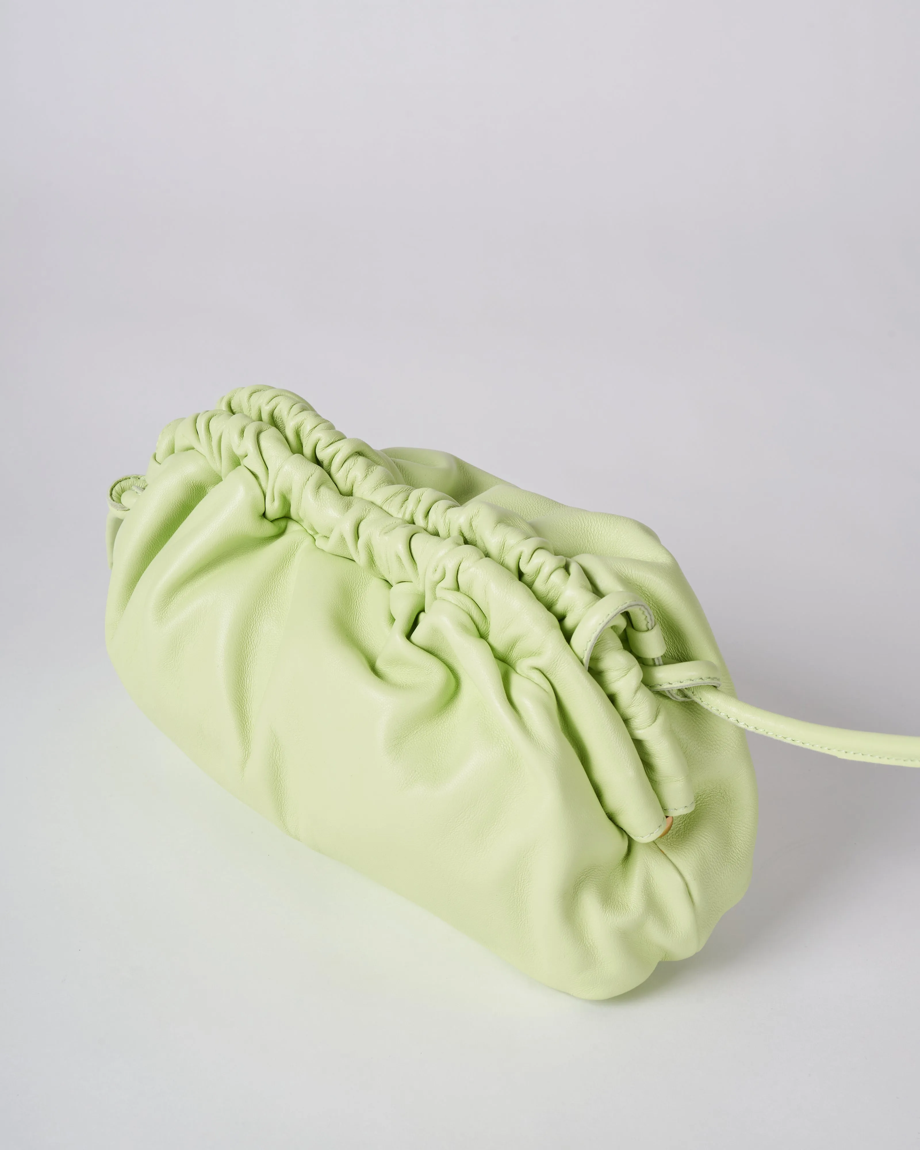 mini cloud clutch - mint