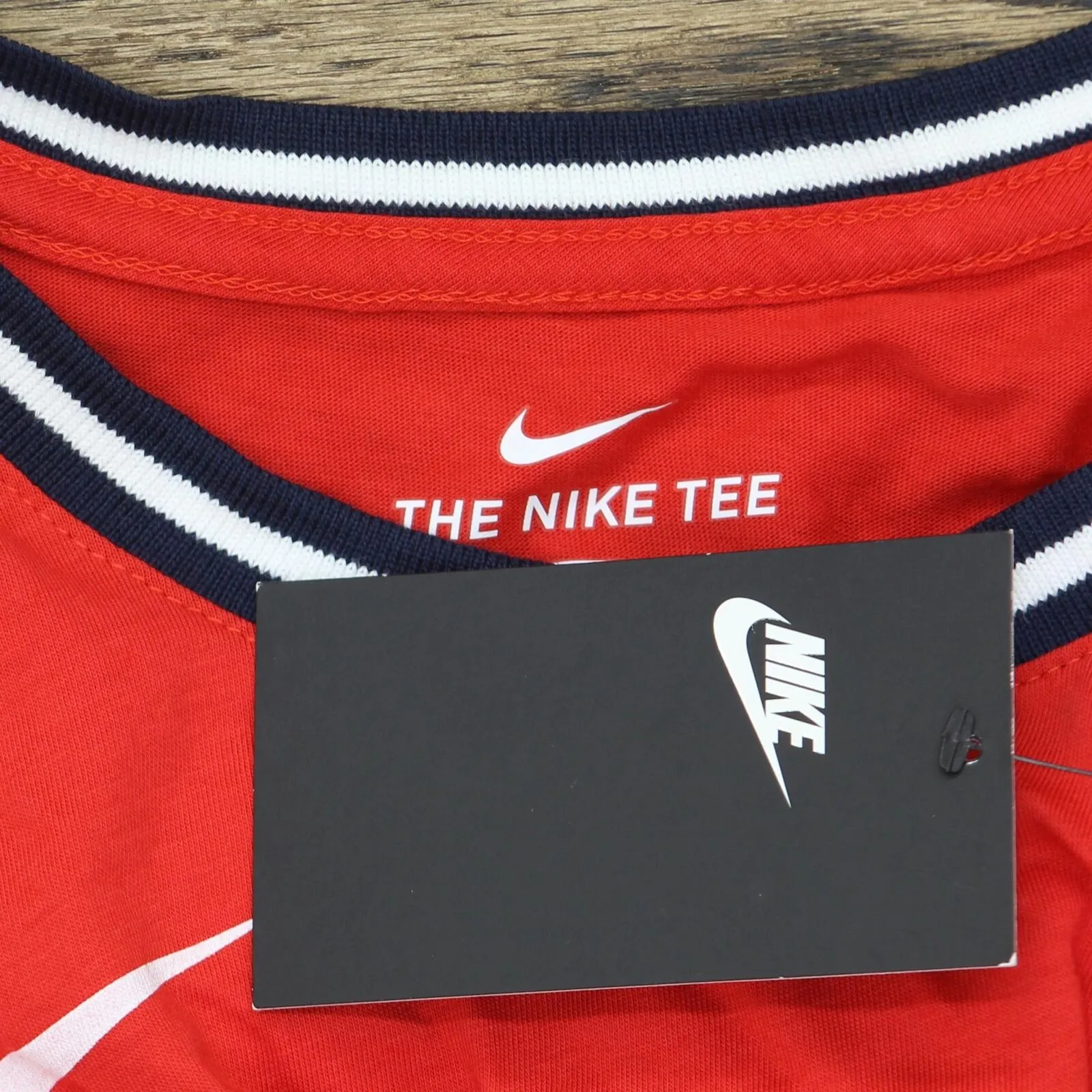 Nike Men's Sportswear Graphic T-Shirt