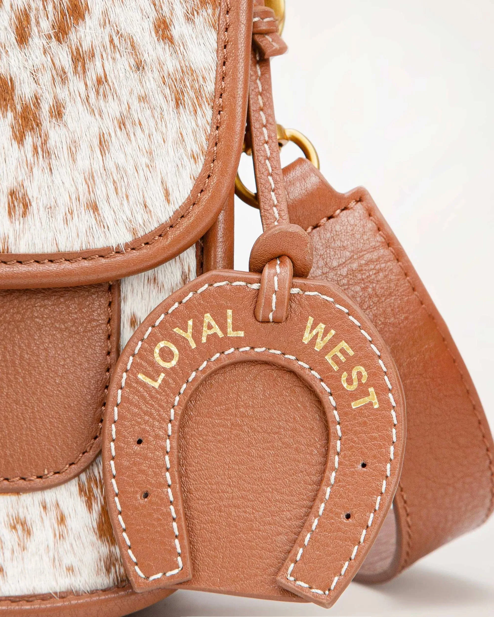 Shell Medium Purse - Brown & White Cowhide